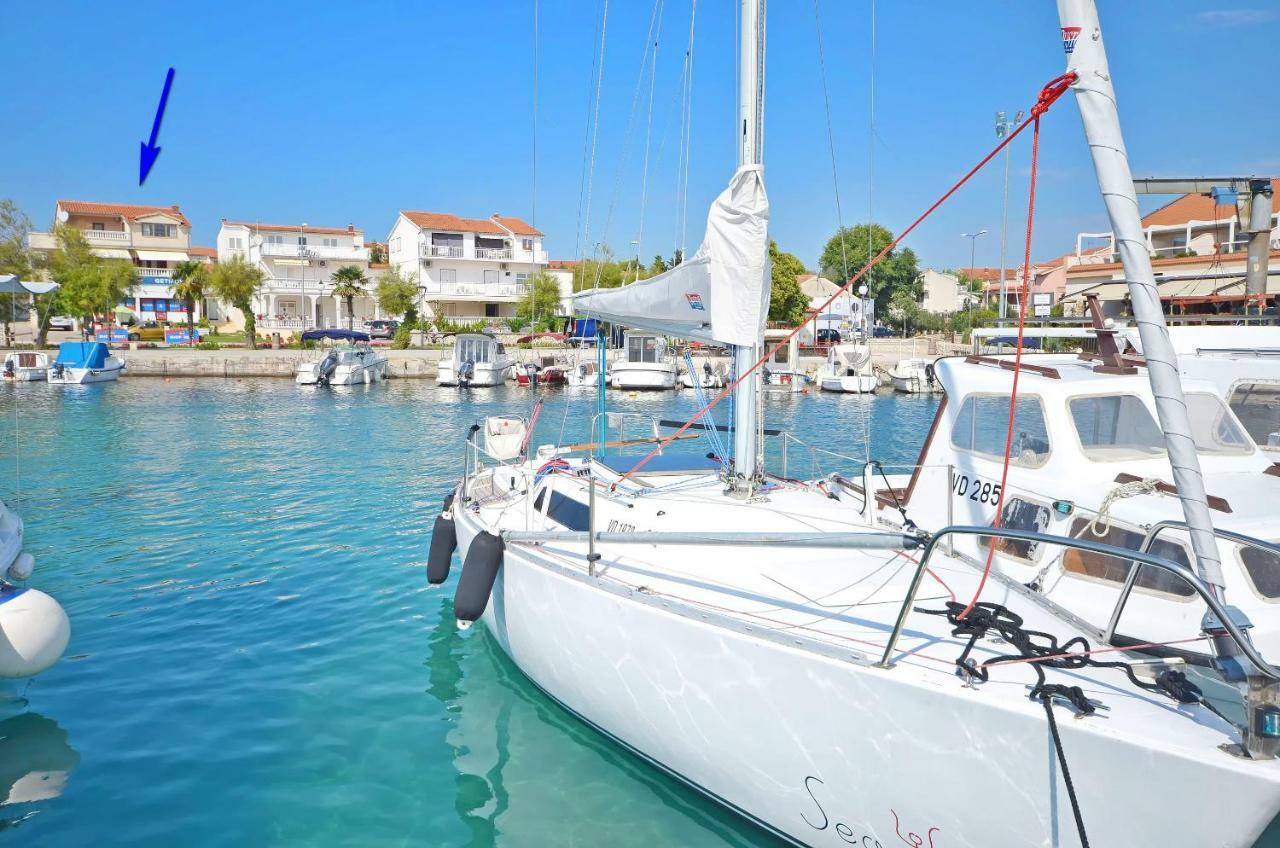 Apartment And Rooms Artina Vodice Exterior foto
